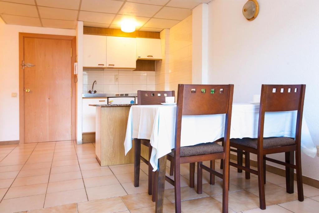 Catalonia Park Apartamentos サロウ エクステリア 写真
